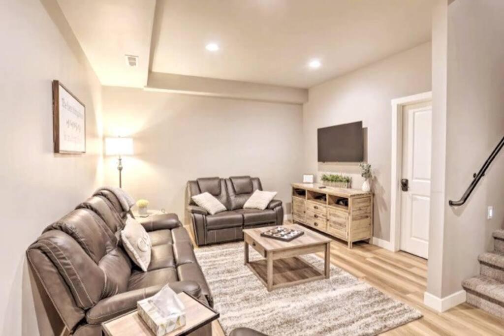 New! Cozy & Modern Spearfish Home Near Downtown! Exterior photo
