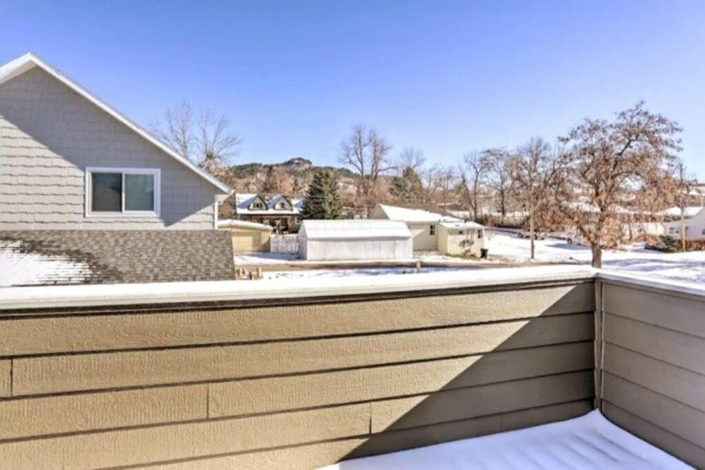 New! Cozy & Modern Spearfish Home Near Downtown! Exterior photo
